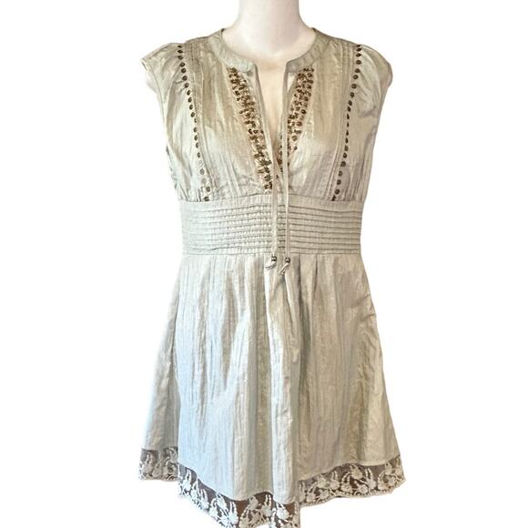 Miss Me Womens Size Small Top/Dress in a Light Green with Lace and Sequins - Picture 1 of 11